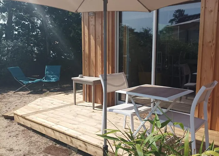 Couette-café Les Bambous 3*